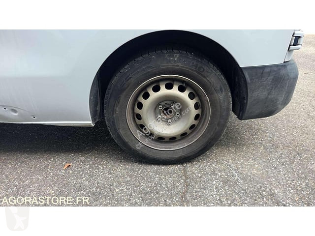 Коммерческий автомобиль