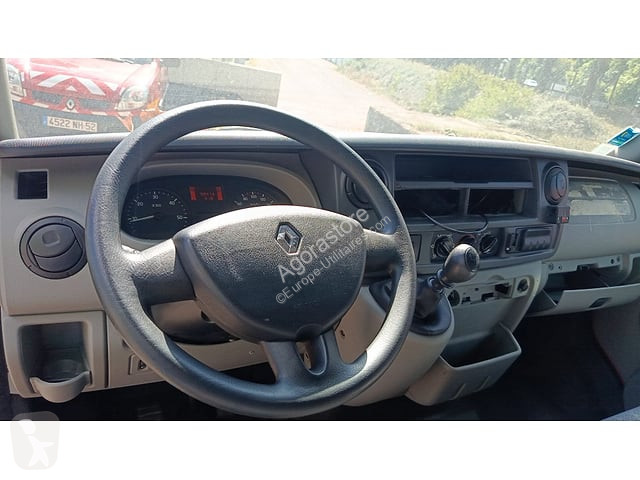 Коммерческий автомобиль Renault MASTER