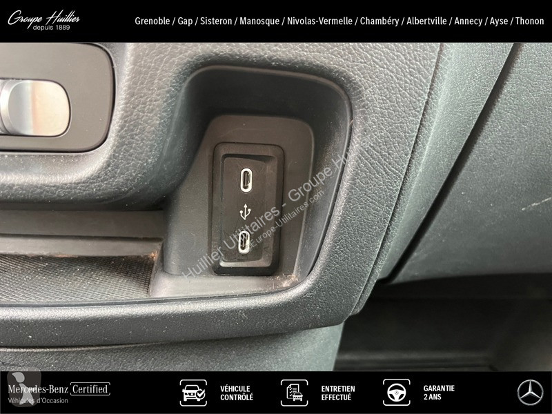 Коммерческий автомобиль Mercedes 116 CDI...