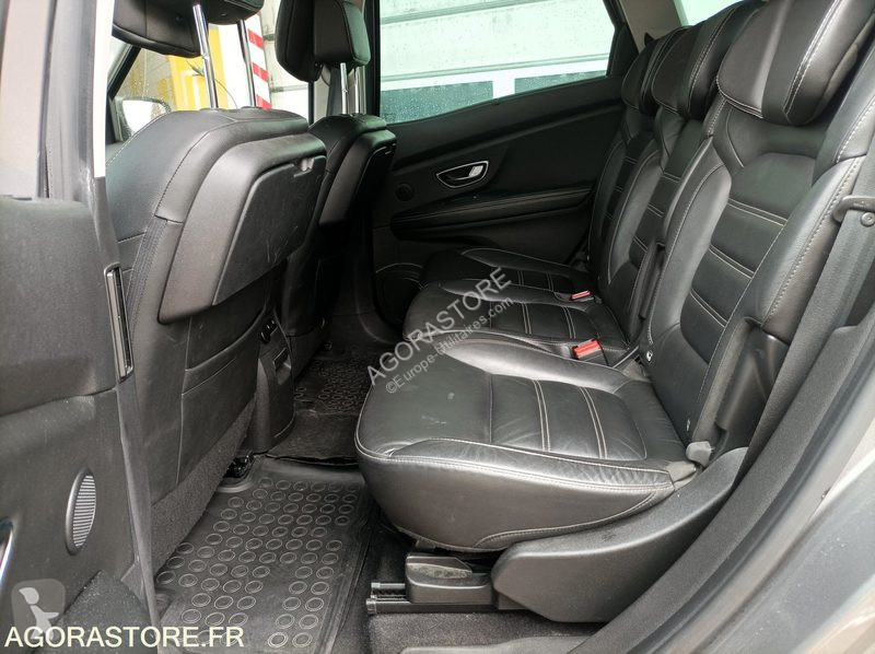 Samochód dostawczy Renault MEGANE