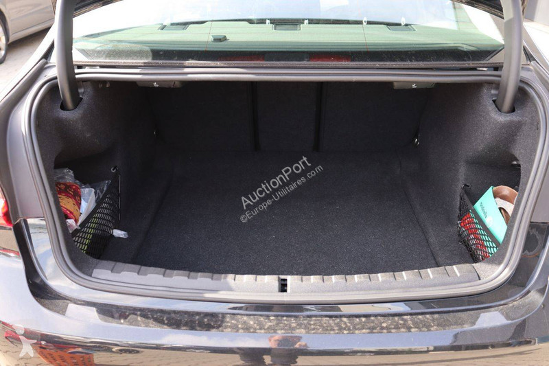 Nyttofordon BMW  G20 318d