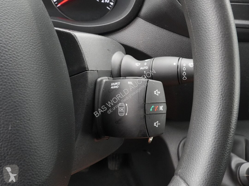 عربة نفعية Renault 135PK