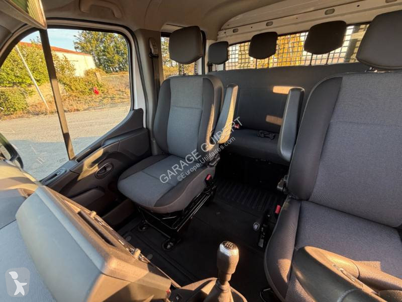 Véhicule utilitaire Renault RJ 3T500 130 CONFORT