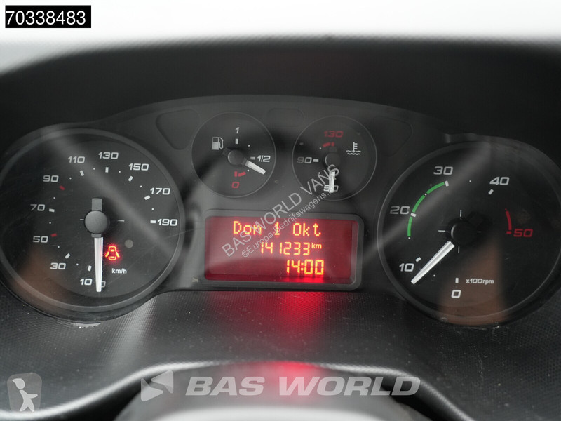 Samochód dostawczy Iveco 35S21 3.0L L2H2 3,5t...