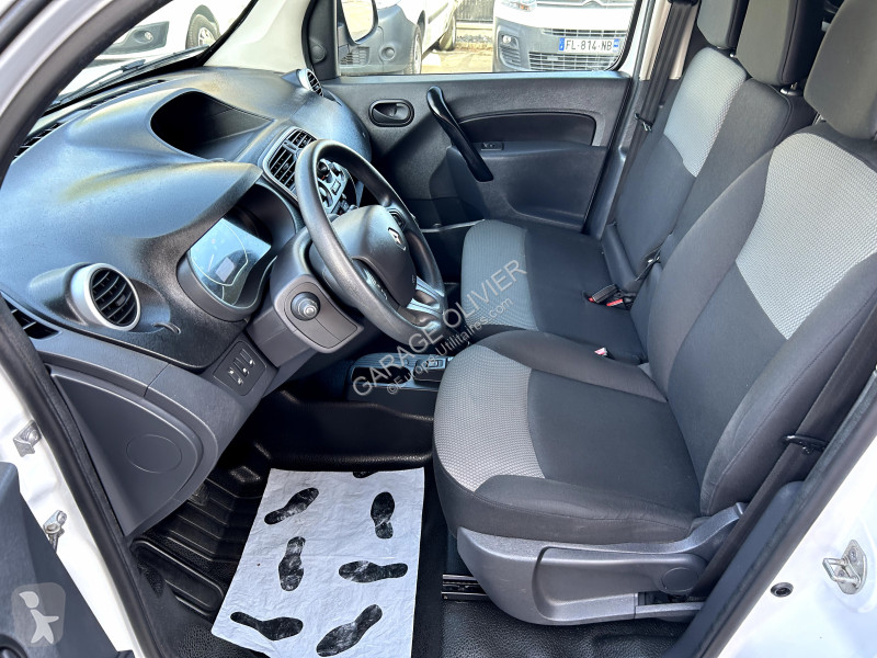 Лекотоварен автомобил Renault 1.5 dci Grand...