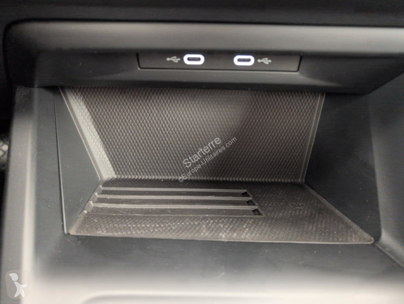 Volkswagen  GOLF 8 Transporter