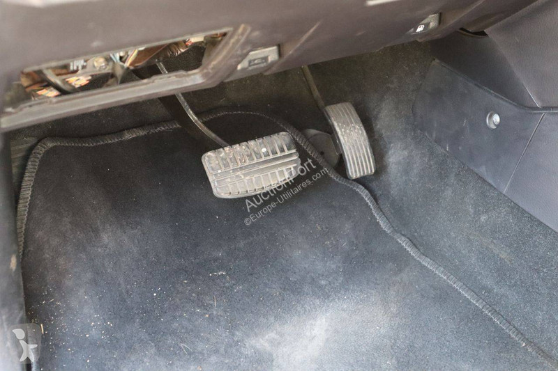 Véhicule utilitaire Mitsubishi