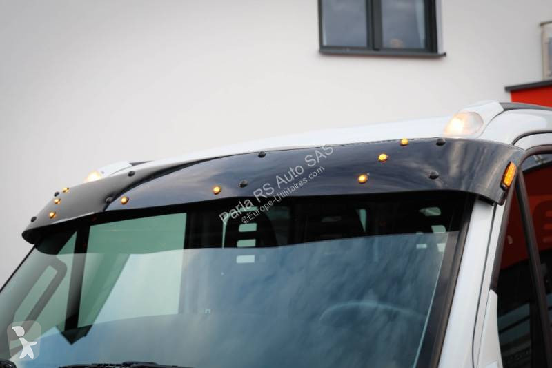 Véhicule utilitaire Iveco 70C17