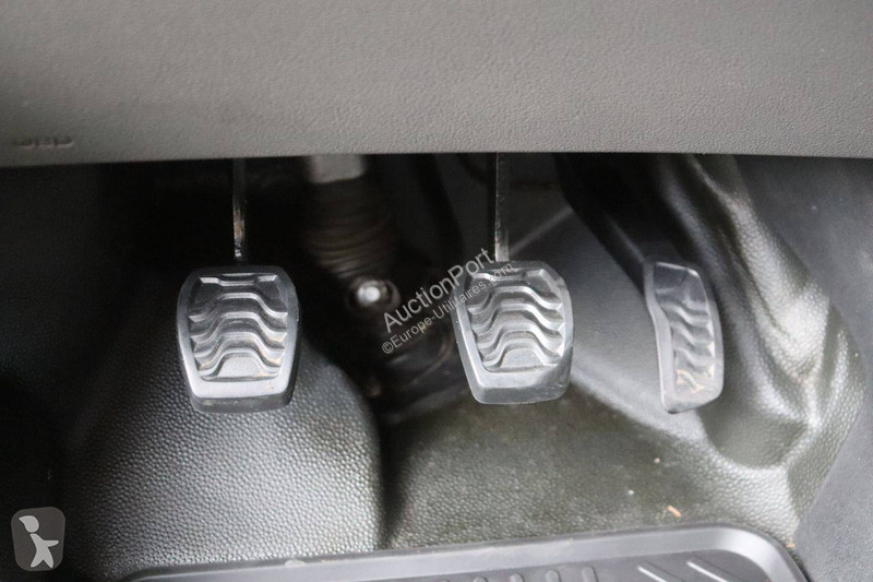Véhicule utilitaire Ford