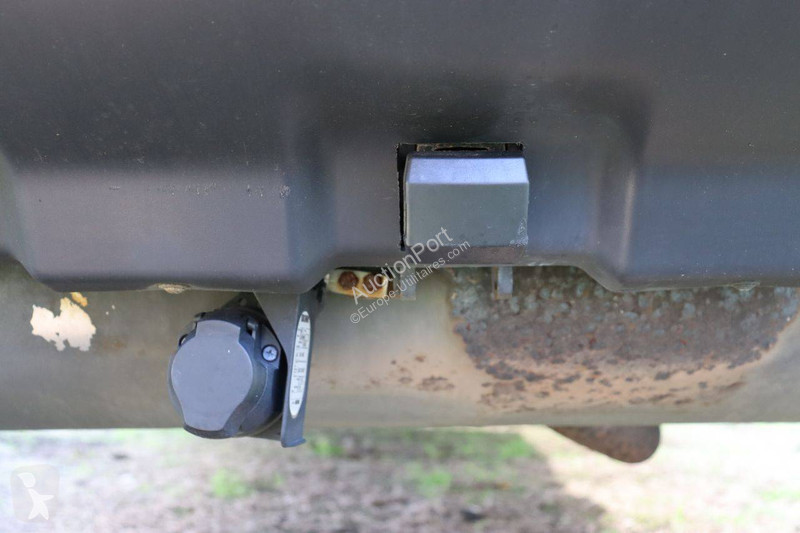 Véhicule utilitaire Land Rover HSE i6