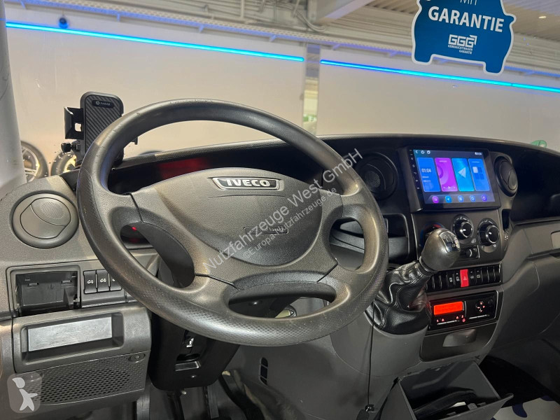 Užitkové vozidlo Iveco 35S17...