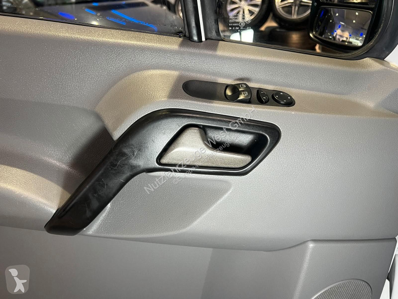 Véhicule utilitaire Mercedes 316 CDI...