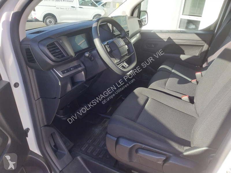 Véhicule utilitaire Fiat Scudo Combi Taille XL...