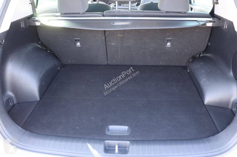 Véhicule utilitaire KIA