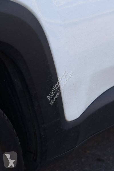Véhicule utilitaire Jeep