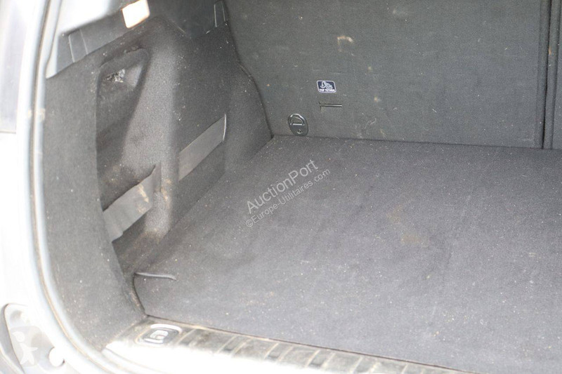 Véhicule utilitaire Peugeot