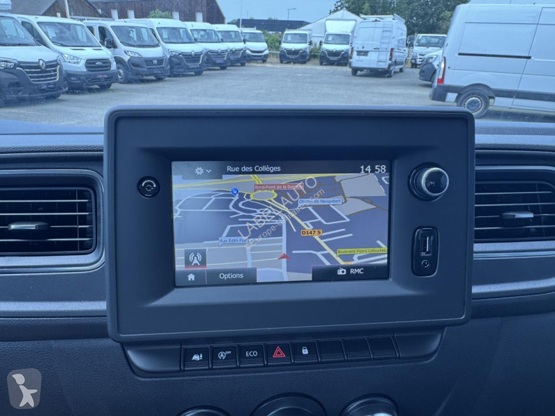Renault MASTER DEPANNEUSE 3T5 PORTE VOITURE 2.3...