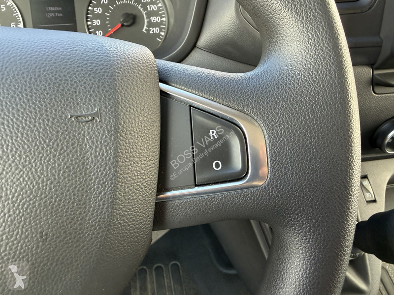 Furgoneta Renault 2.3DCi 135PK L3H3 LED Cruise...