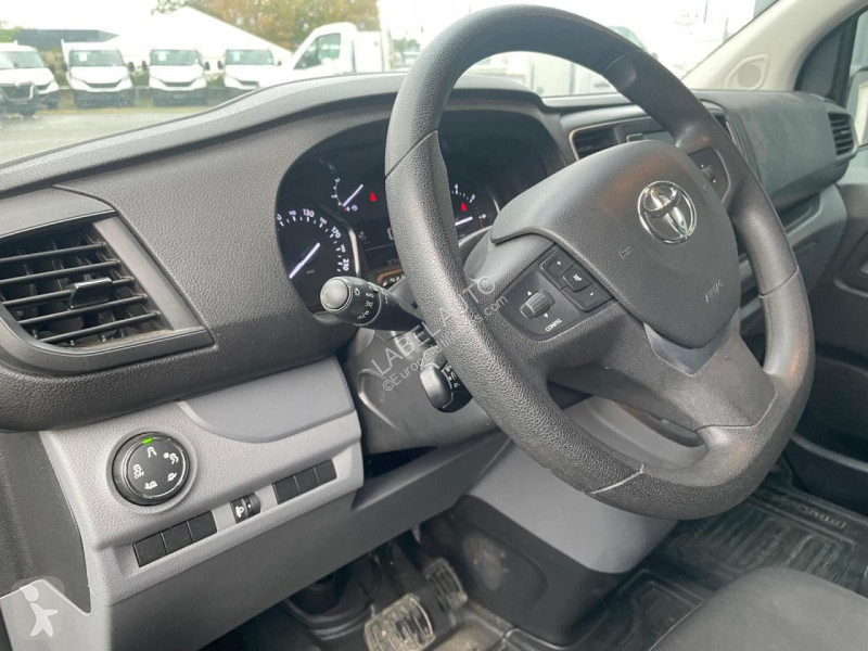 Furgoneta Toyota 2.0 180 D-4D BVA CABINE...