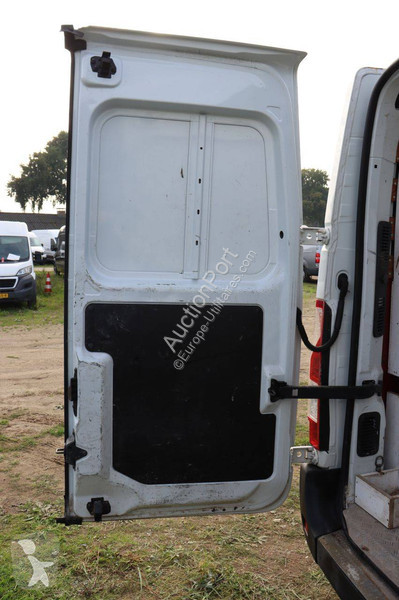 Véhicule utilitaire Opel