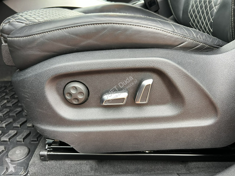 Véhicule utilitaire Audi SQ5