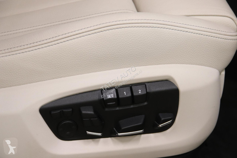 Autoutilitară BMW xDrive40e High Executive M...