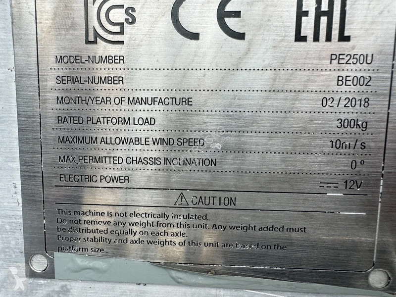 Véhicule utilitaire Nissan 35.13 EURO 6 + LIFT...