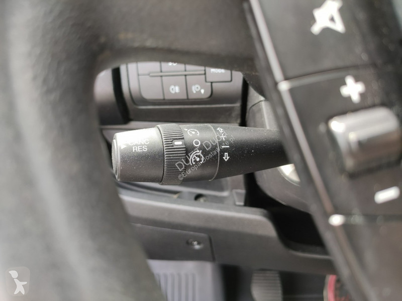 Véhicule utilitaire Peugeot
