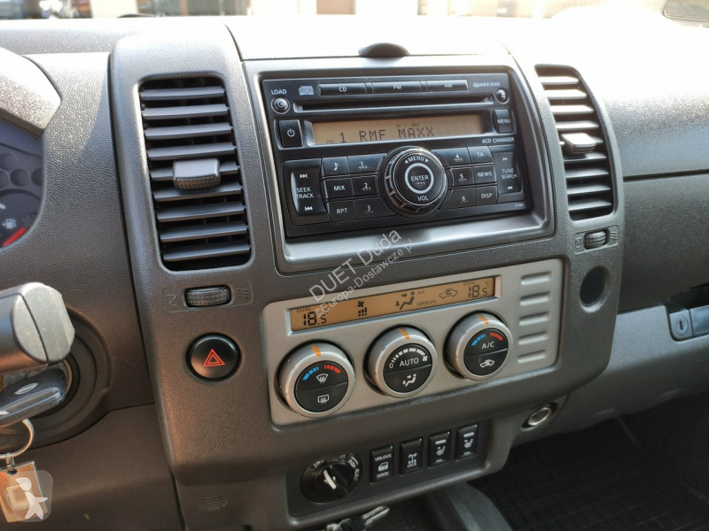 Véhicule utilitaire Nissan