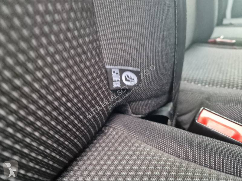 Véhicule utilitaire Ford
