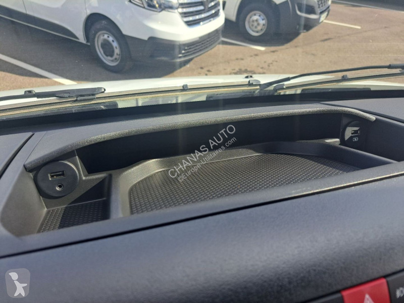Furgoneta Iveco 35C16 160CV 3L ALUMINIUM 4M