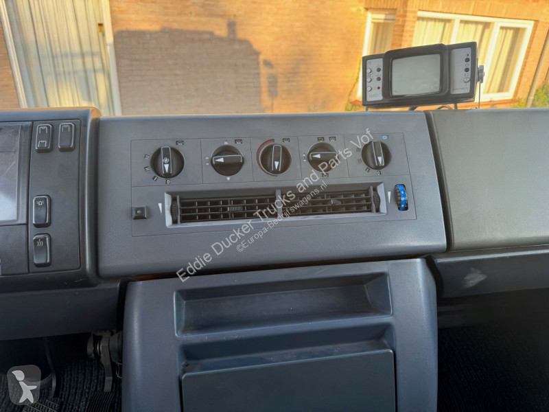 Autoutilitară Mercedes D RIOOLINSPECTIE...