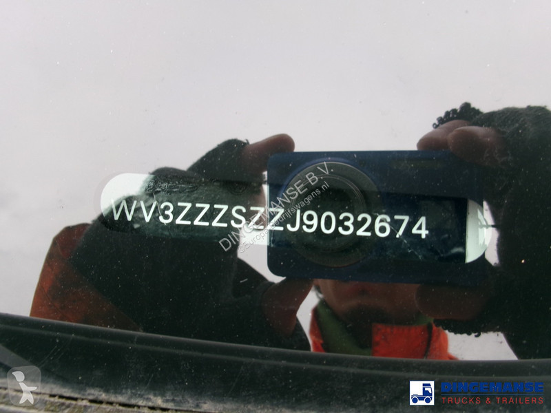 Véhicule utilitaire Volkswagen 4x2 curtain side...