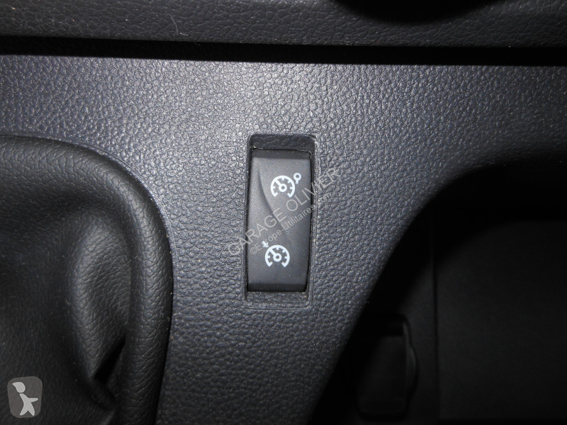 Veicolo commerciale Renault F3500 L3H2 2.3 dci...