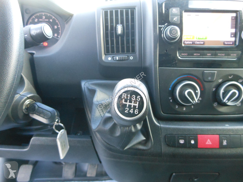 Bedrijfswagen Peugeot 333 L2H2 2.2 Bluehdi 140...