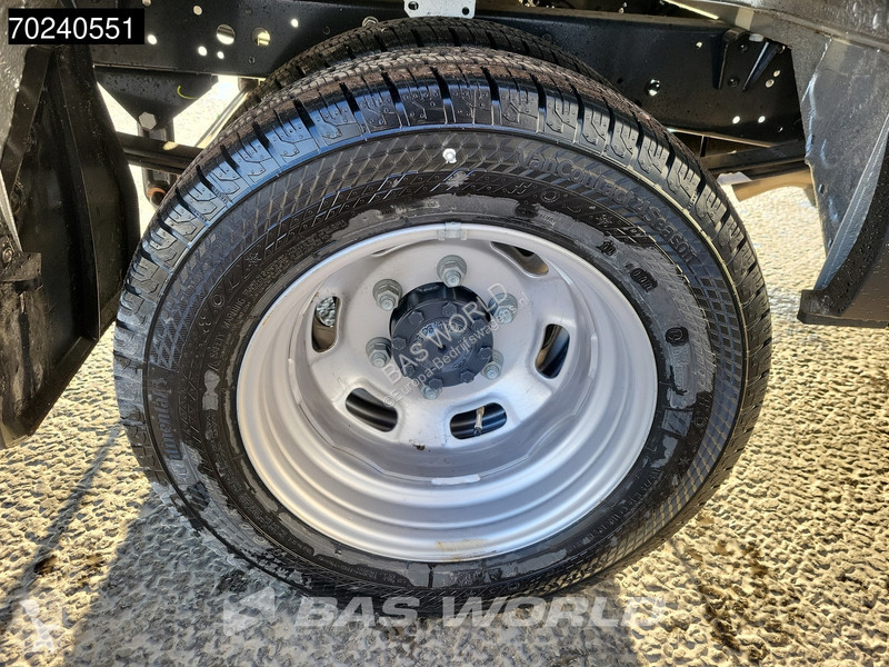 Autoutilitară Iveco 35C21 3.0L Automaat 210PK...