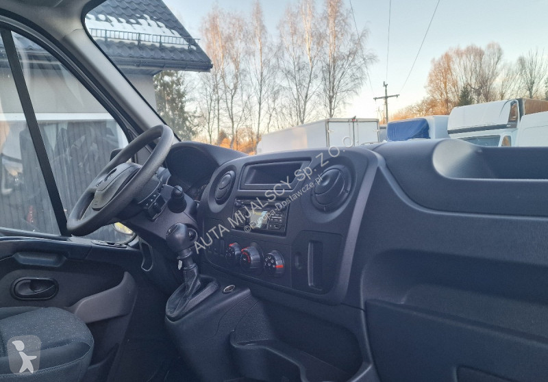 Autoutilitară Renault