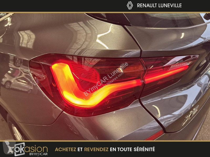 Veicolo commerciale BMW X2 sDrive 18i 136 ch DKG7