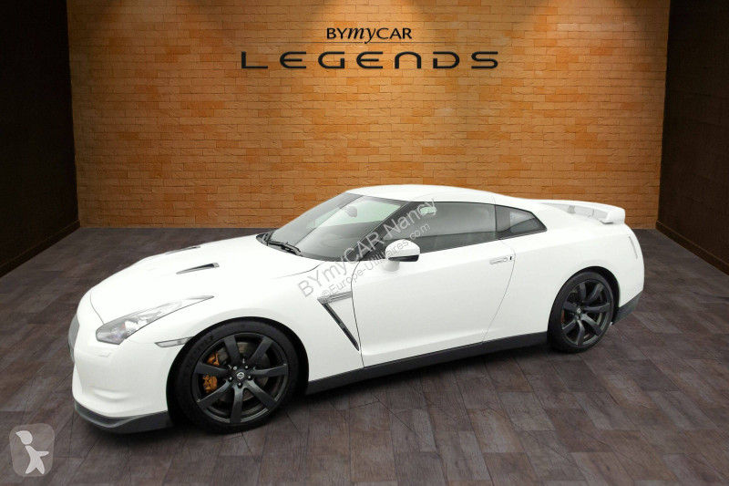 Autoutilitară Nissan GT-R 3.8 V6 530