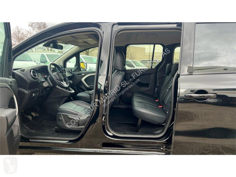 Užitkové vozidlo Mercedes 180 d