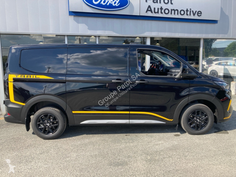 Véhicule utilitaire Ford 320 L1H1 2.0 EcoBlue...