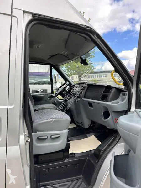 Furgoneta Ford 2.5 TDI KA Hoch HEGLA GLAS...