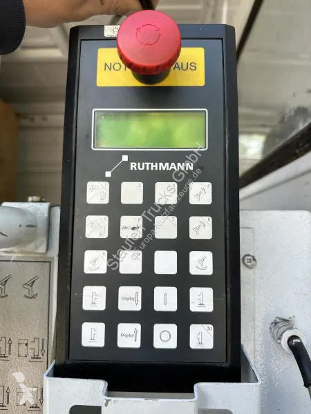 Furgoneta Mercedes 614 D-KA RUTHMANN K130...
