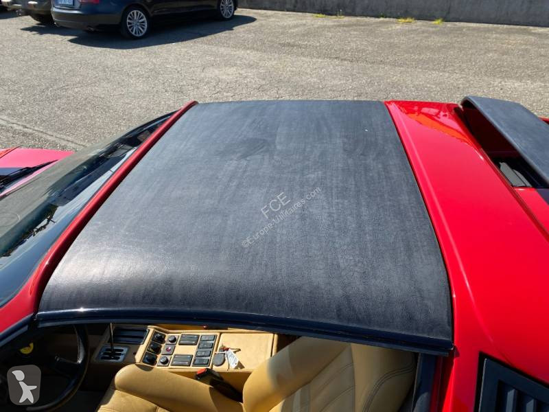 Autoutilitară Ferrari