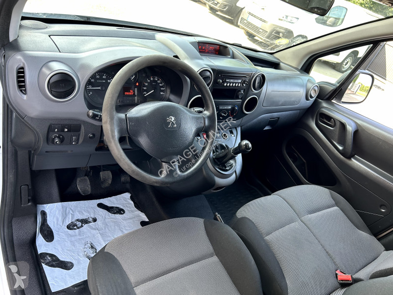 Peugeot Standard 1.6 Bluehdi 100 Premium van