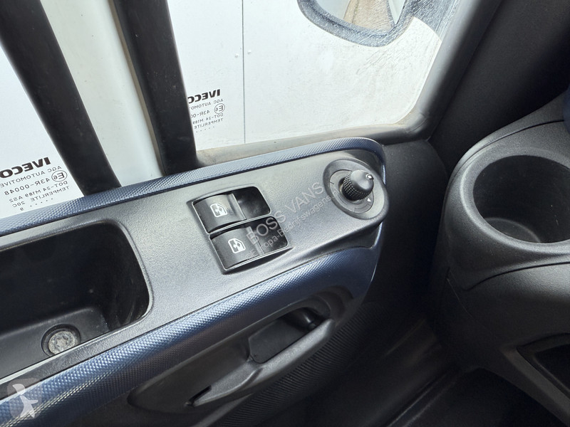 Autoutilitară Iveco 35C18 3.0 3.0 Automaat...