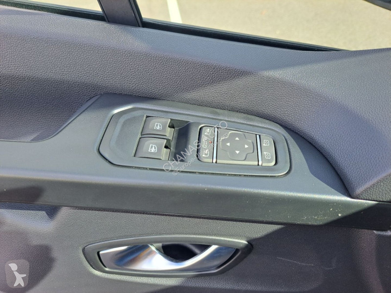 Veicolo commerciale Renault L2H1 3T BLUE DCI...