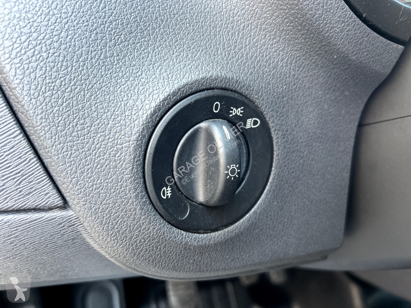 Véhicule utilitaire Mercedes Compact 109 1.5...
