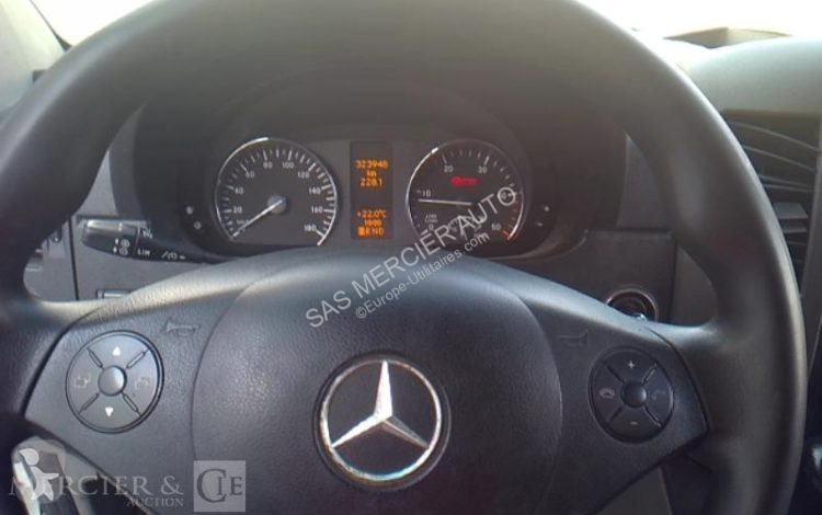 Véhicule utilitaire Mercedes