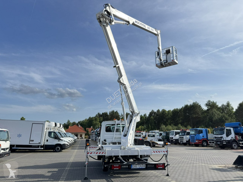 Furgoneta Iveco 35S14